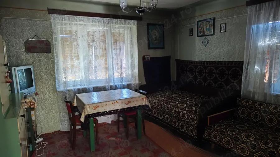 Casa de vanzare cu gradina si curte Drasov Jud. Alba - 7