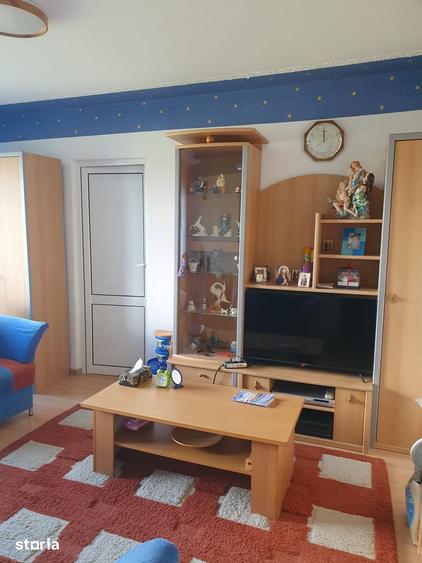 Apartament cu 2 camere, mobilat în Nord