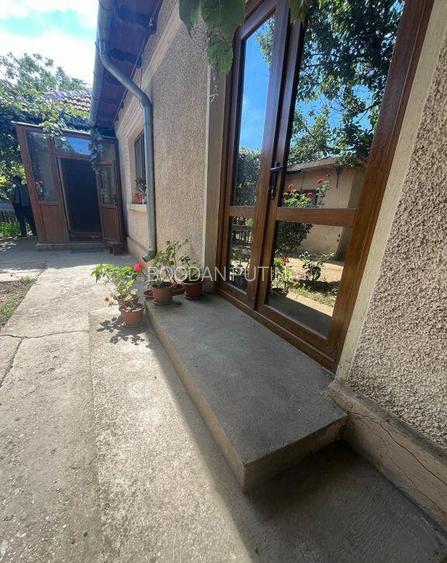 Casa km 5 cu teren mare Casa km 5 cu teren mare