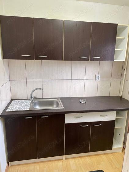 Garsoniera (Gaze Trase) Casa Car?ii Etaj 3 din 4 - 5