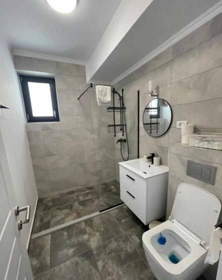 Apartament 2 camere de vanzare - vedere la mare - 8