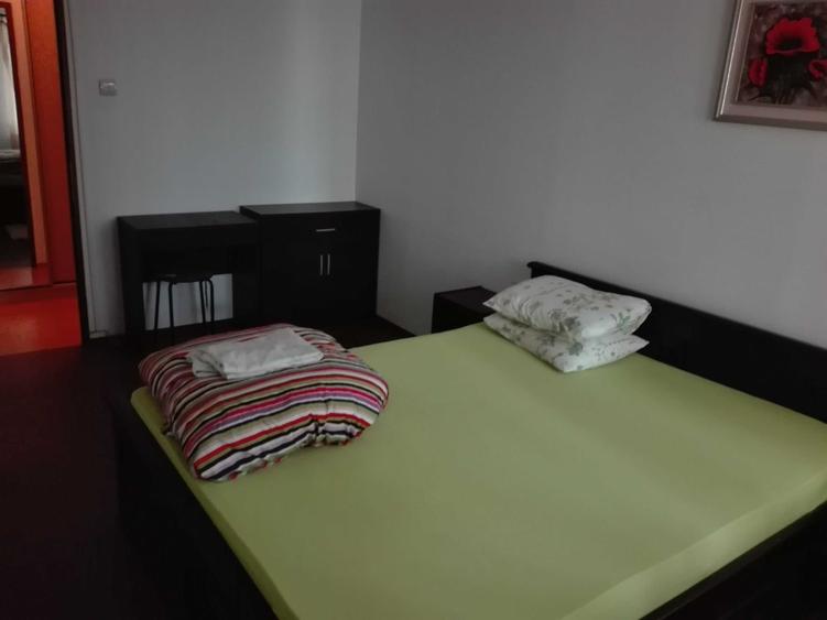 Apartament cu 2 camere semidecomandat în Barbu Văcărescu