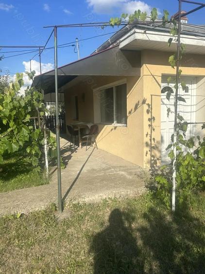 Vand casa in Cordun zona buna - 4