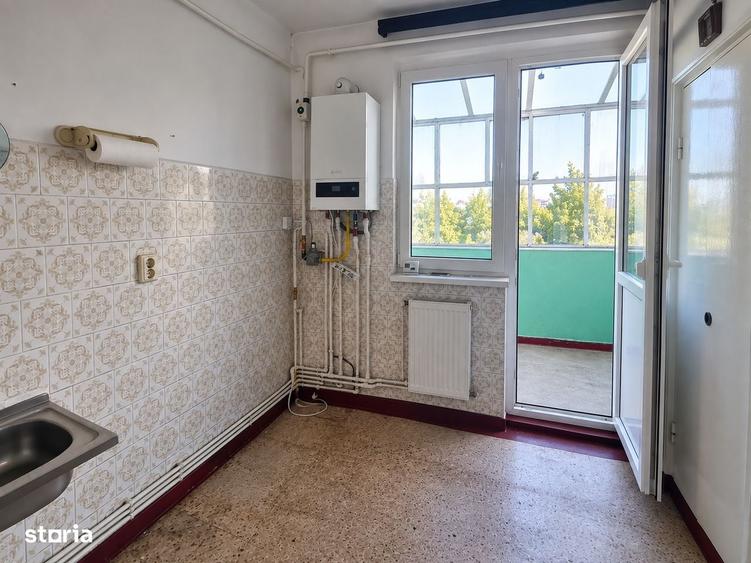 Apartament cu 3 camere decomandat în Țiglina 2