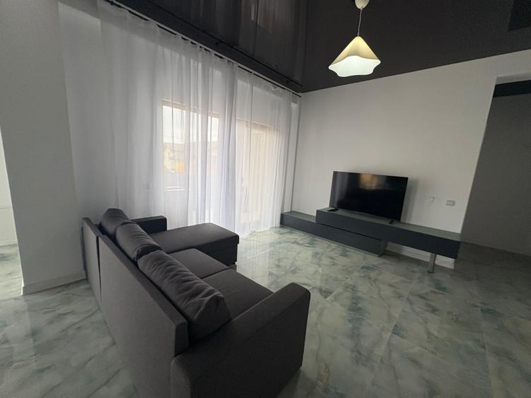 Apartament cu 2 camere semidecomandat în Exterior Vest