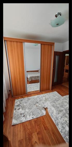 Apartament cu 2 camere semidecomandat în Calea București