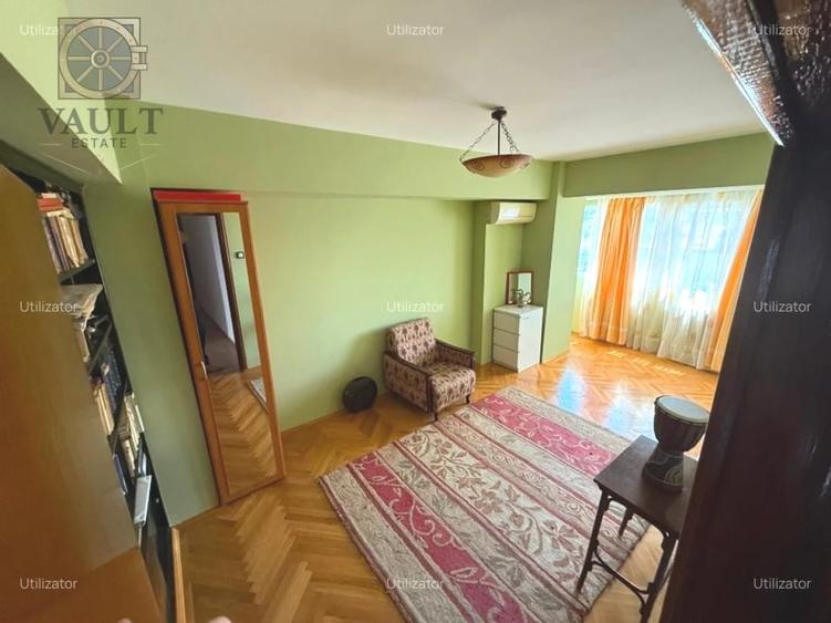 Apartament cu 4 camere decomandat, mobilat în Iancului