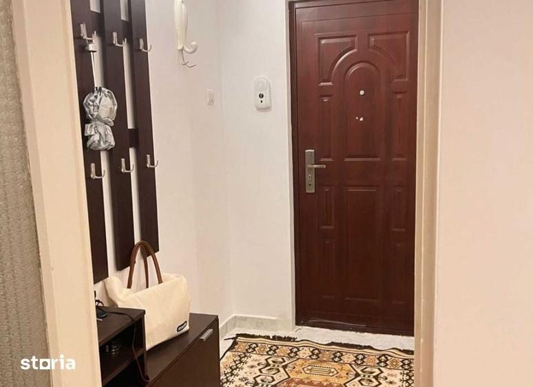 Apartament cu 2 camere semidecomandat în Păcurari