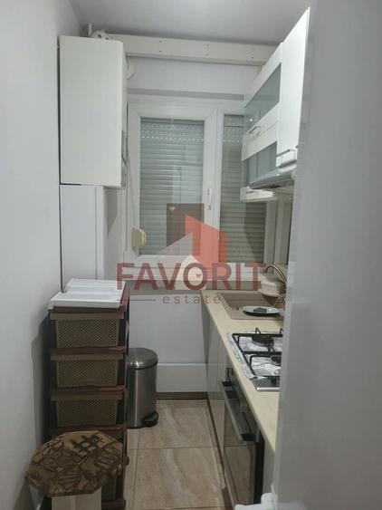 Apartament cu 2 camere semidecomandat, mobilat în Complex Studențesc