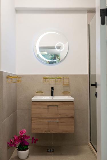 Apartament cu 2 camere decomandat în Mamaia-Sat