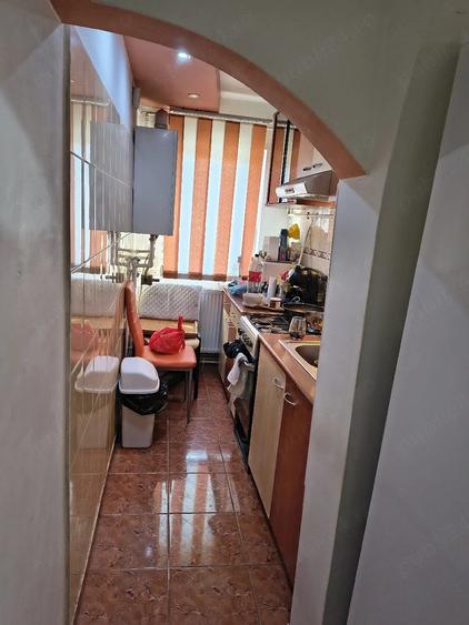 Apartament cu 2 camere nedecomandat în Tineretului