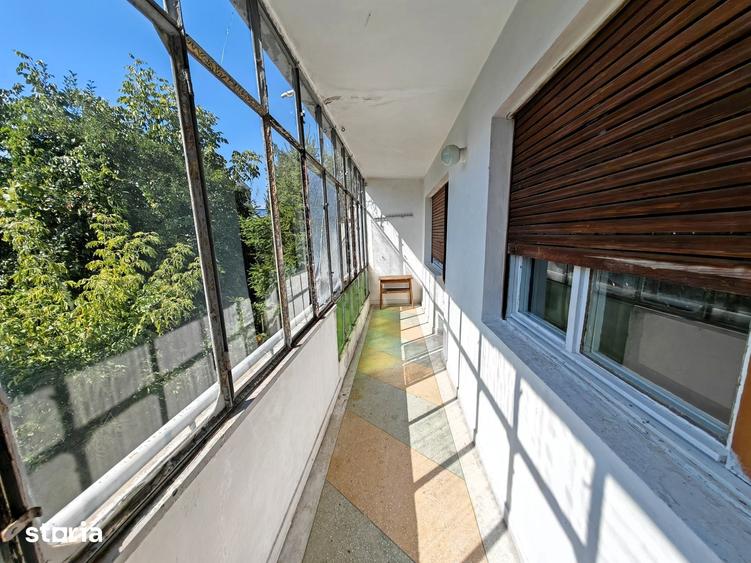 3 cam. deco., central, et. I langa Catedrala Inaltarea Domnului - 16