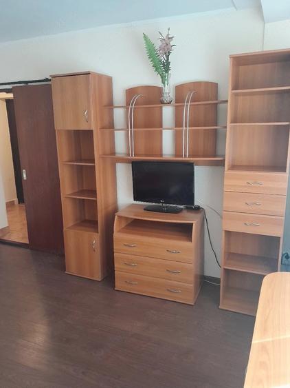 Garsonieră decomandată în Bunești