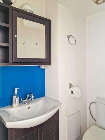 Apartament cu 3 camere decomandat în Dorobanți