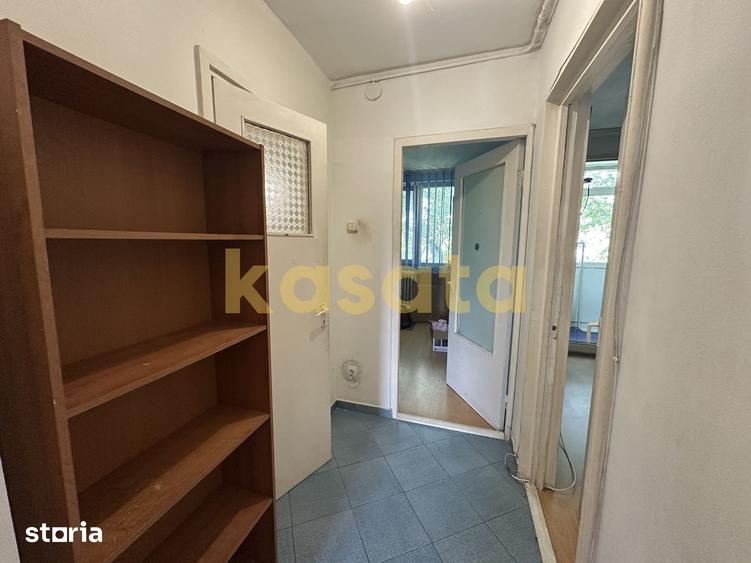 Apartament cu 3 camere, mobilat în Drumul Taberei — fotografia 1