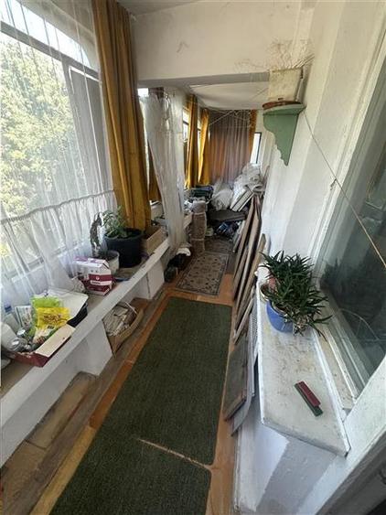 Apartament cu 3 camere decomandat în Circumvalațiunii
