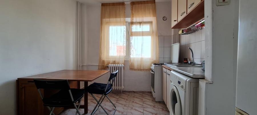 Garsonieră decomandată în Iancului