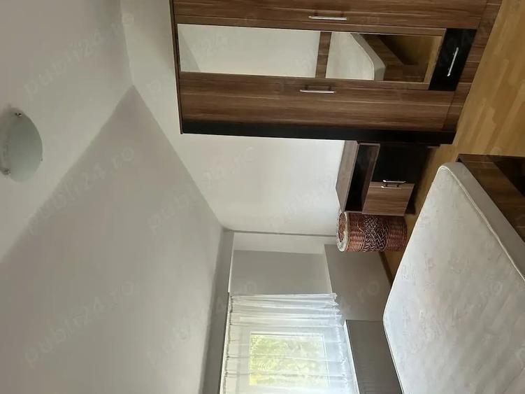 Apartament cu 2 camere semidecomandat în Girocului