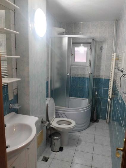 Apartament cu 2 camere decomandat în Est