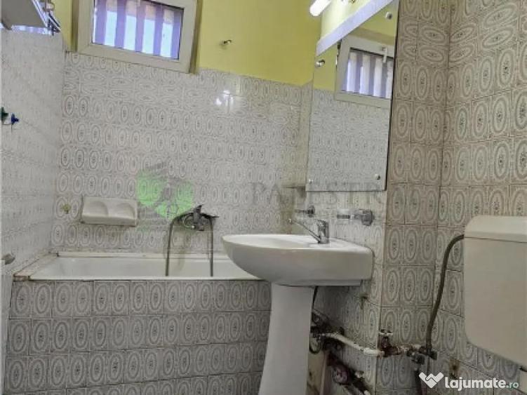 Apartament 2 camere Tractorul-statie mobilat 350 Euro - 2