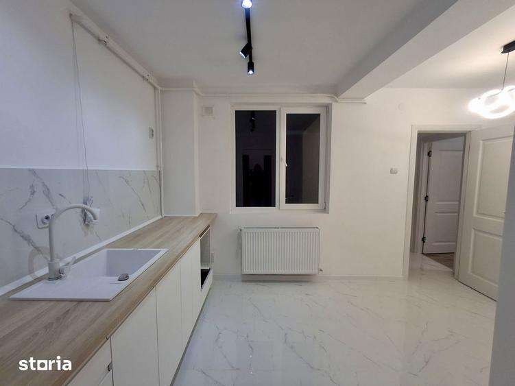 Apartament cu 3 camere, mobilat în Rovine
