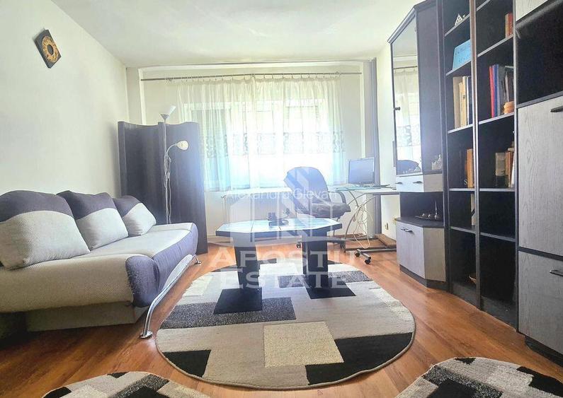 Apartament 2 camere Micalaca 75 mp