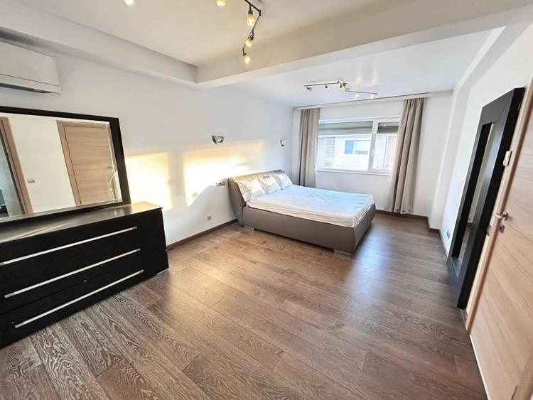 INVESTITIE CU CHIRIAS VILA Pipera - piscina exterioara - gradina - 15