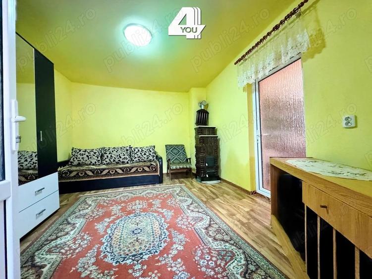 Casa formata din doua corpuri ?i teren de 863 mp, mobilata ?i utilata - 10