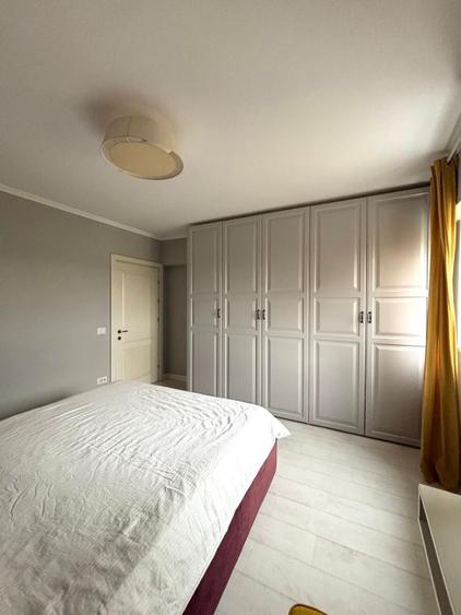 Inchiriez apartament 2 dormitoare + zona living langa parc - 2