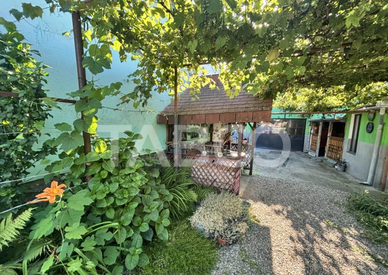 Casa de vanzare cu 3 camere si gradina in zona Turnisor Sibi - 5