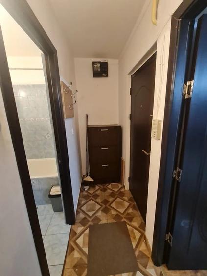 Apartament cu 2 camere nedecomandat în Tătărași