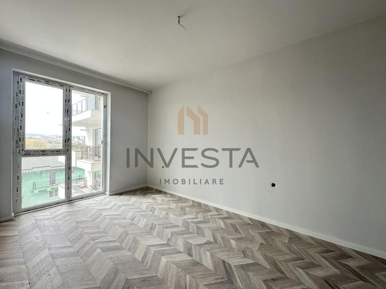 Intre Lacuri/Finisaje premium - 1