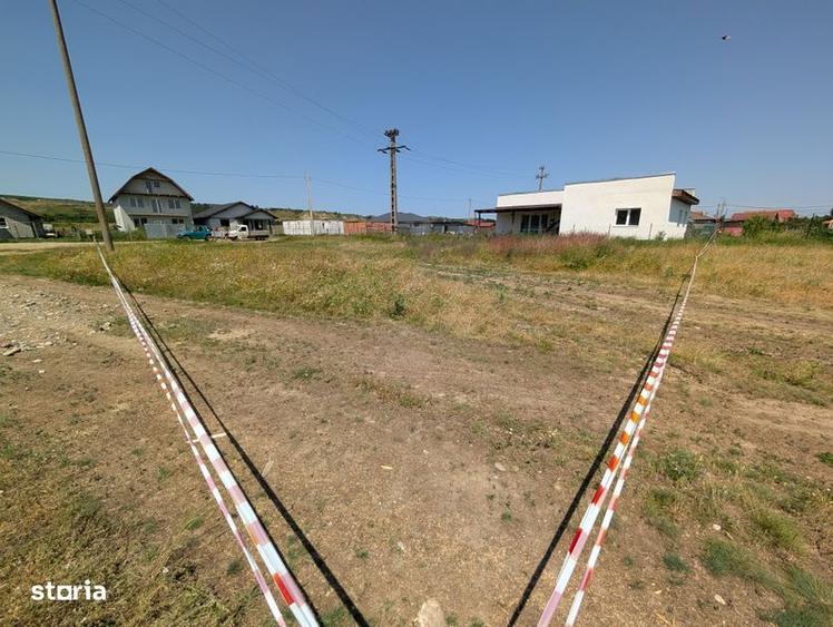 Teren intrav. 946 mp Mihai Viteazu front 22 m CU + aviz curent - 3
