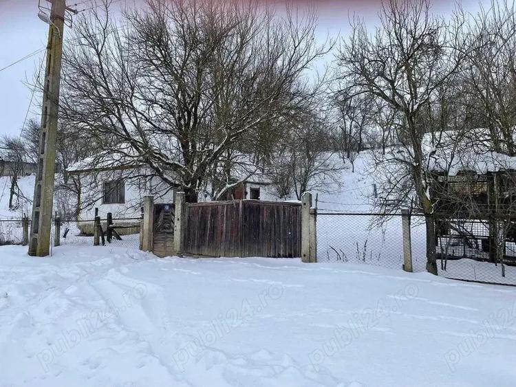 Vand Casa la tara cu CF, teren 2800 mp Comuna Geaca, Sat Lacu - 3