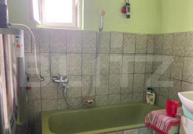 Casa de vanzare, cu 6 camere, 218,44 mp, zona Tasnad - 6