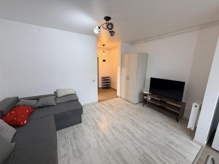 Inchirierz Garsoniera  Militari Residence strada Tineretului - 1