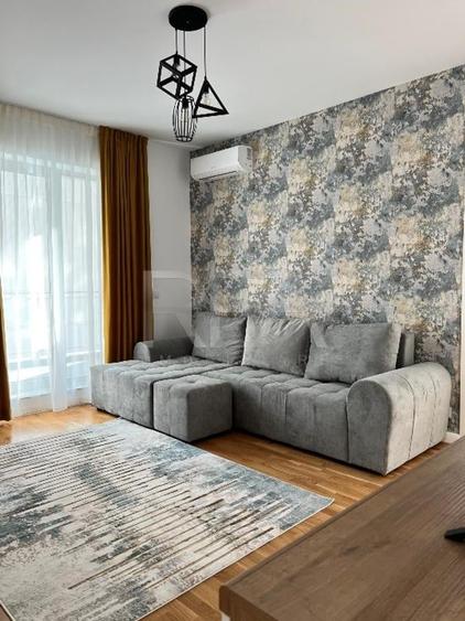 Apartament cu 3 camere semidecomandat, mobilat în Domenii