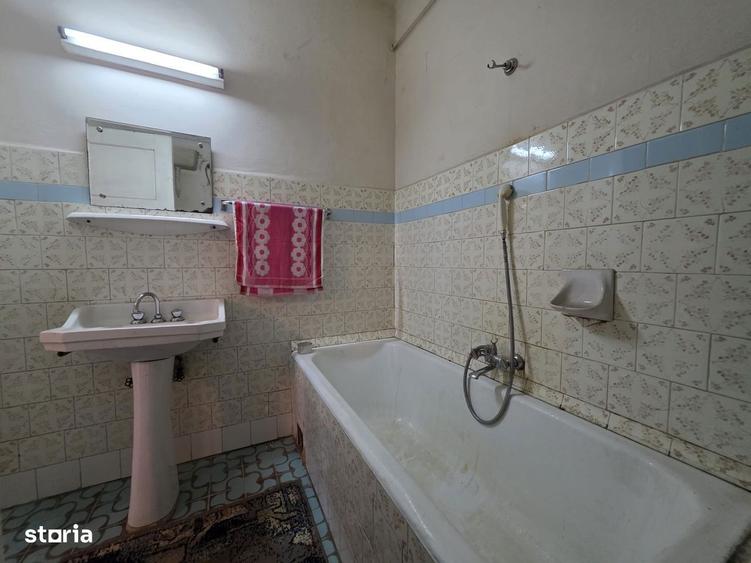 Casa Deva cu potential4 camere, 235 mp teren, garaj,toate utilitatile - 2