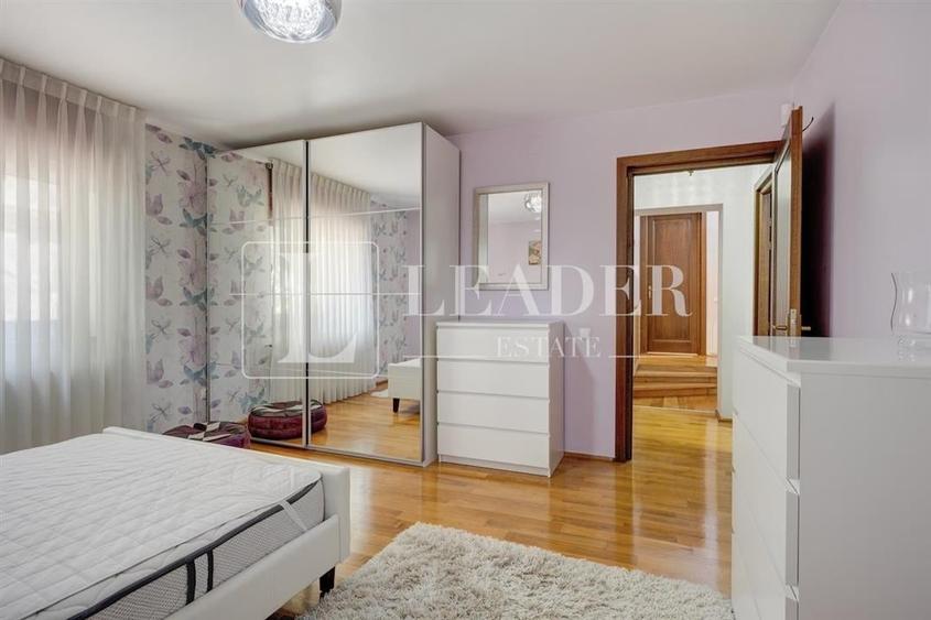 Vanzare vila consolidata si renovata | Parcul Circului - 12