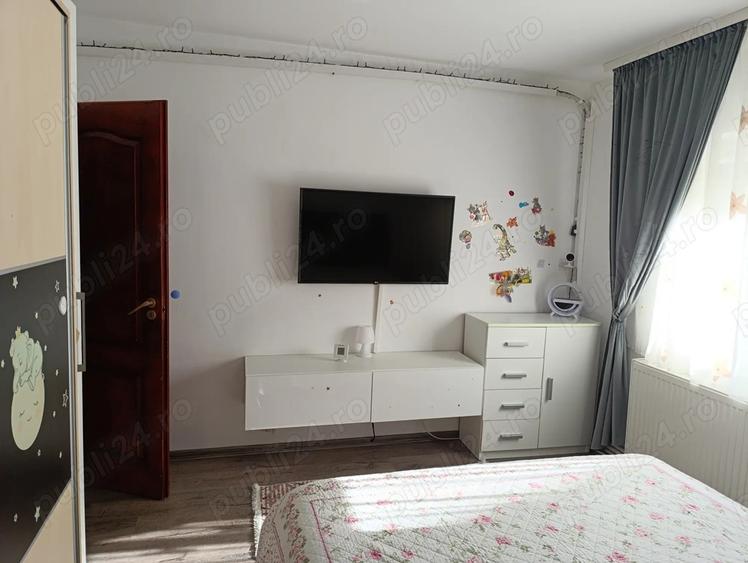 Vand apartament decomandat 2 camere - 4