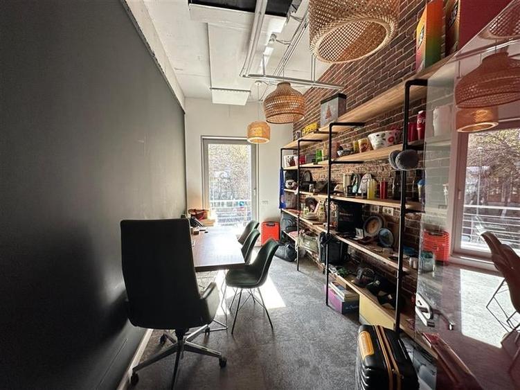 Birouri in cladirea Domus II Office Building - 13