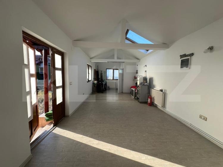 Teren 5.800 mp cu utilitati si constructii existente–Oportunitate de investitie! - 1