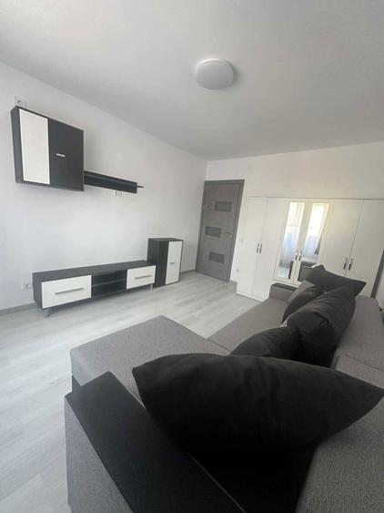 Garsoniera de inchiriat, zona Crangasi - 1