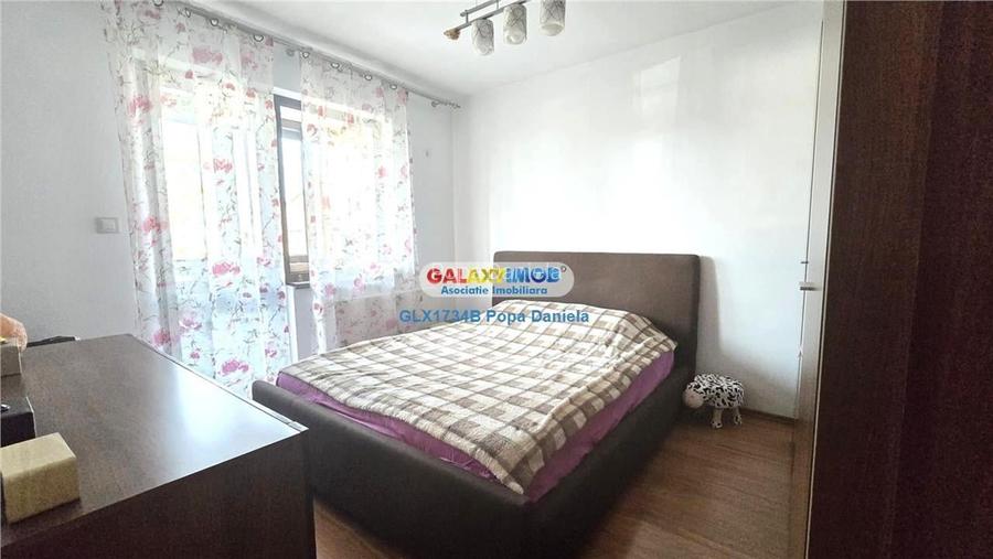 Vanzare apartament 3 camere decomandat, loc de parcare, mobilat Vanzare apartament 3 camere decomandat, loc de parcare, mobilat