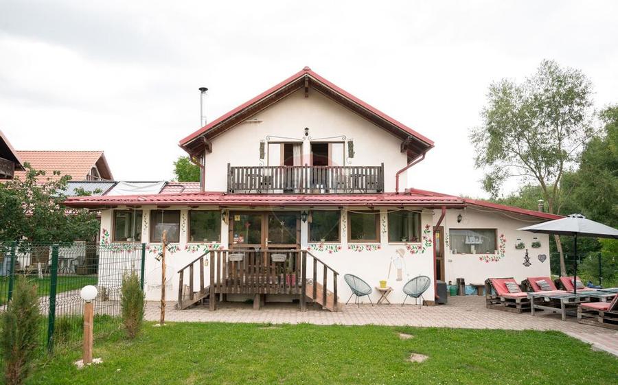 Casa de vacan?a sau pensiune cu recenzii excelente, i... - 1