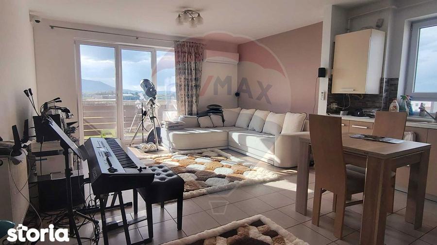 Apartament cu 3 camere de vanzare in Avangarden 3 - 11