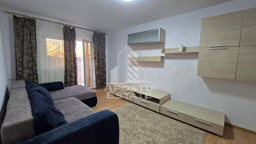 Apartament cu 3 camere, decomandat, zona Lipovei - 1