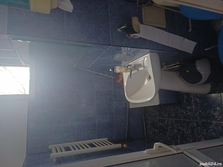 De inchiriat sau vanzare - 1