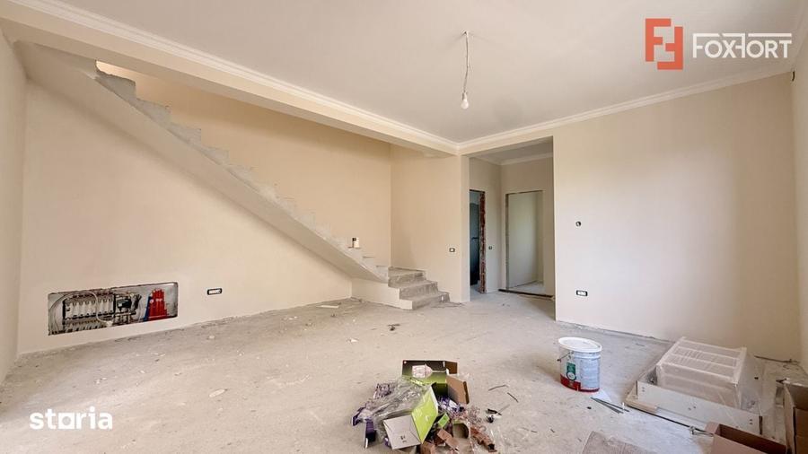 Duplex cu 4 camere de vanzare in localitatea Mosnita Veche - 5