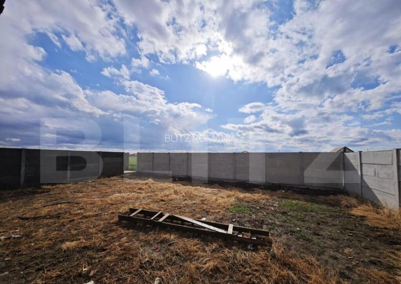 Casa la alb la Santandrei